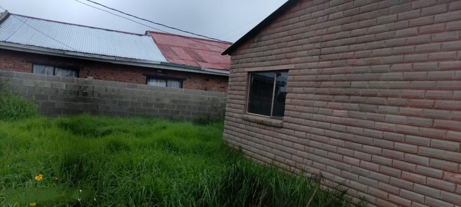 2 Bedroom Property for Sale in Thabong Free State